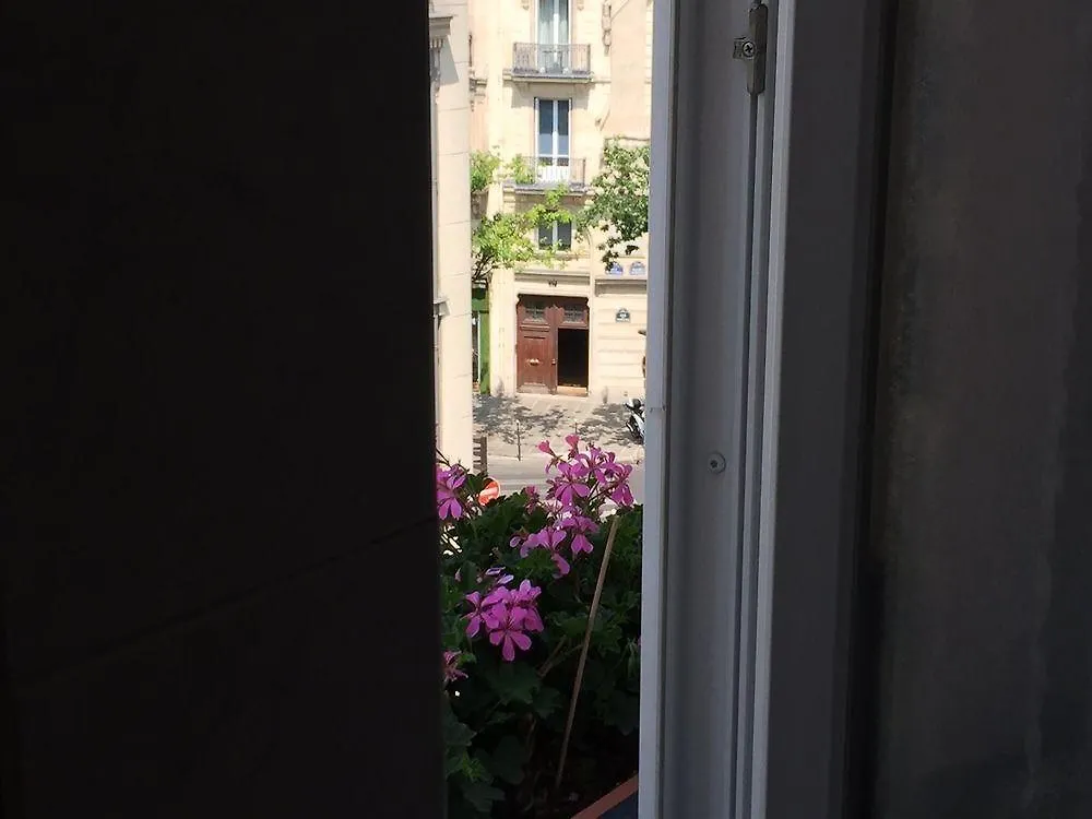 3H Paris Marais Hôtel 3*,
