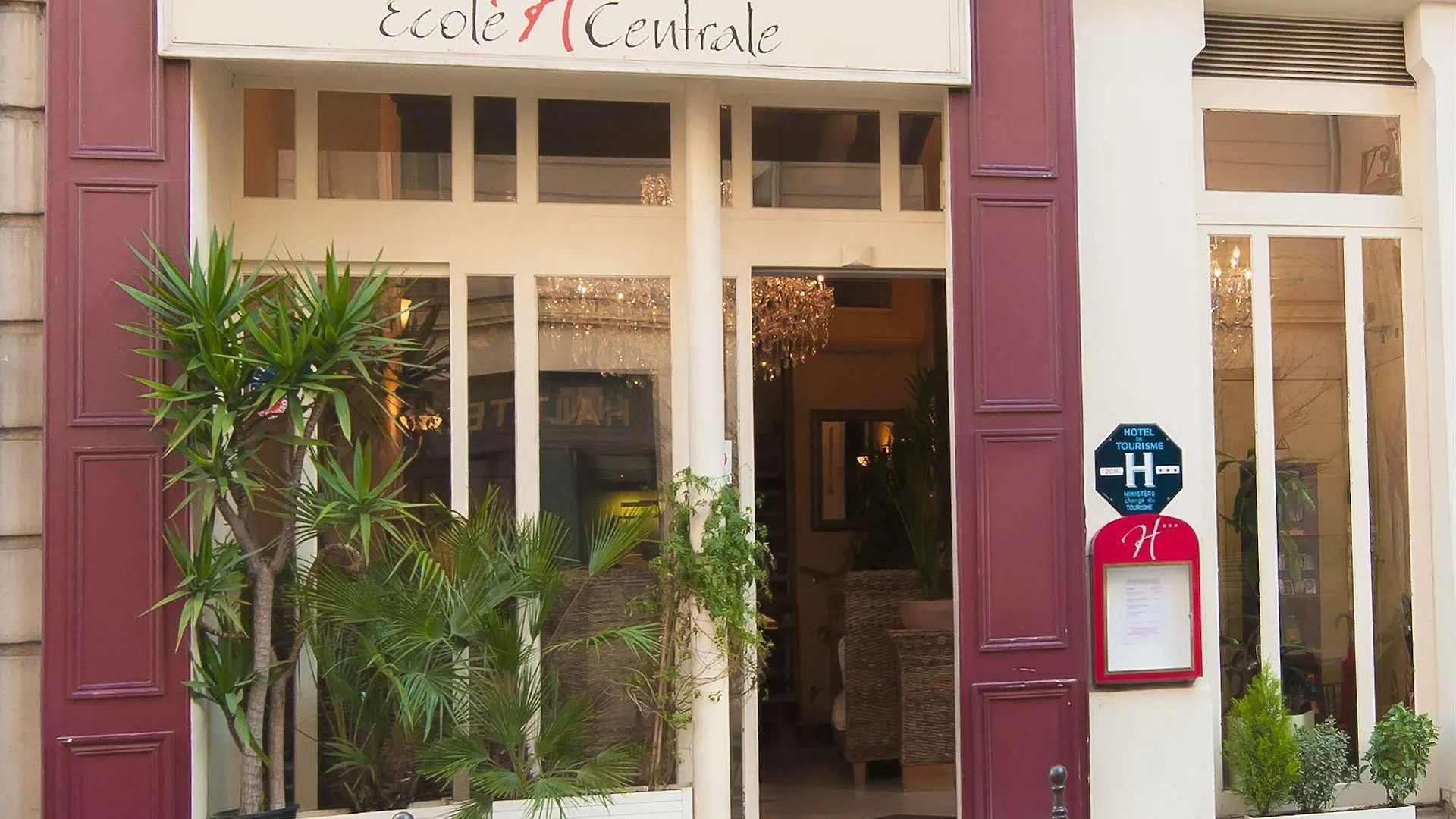 3H Paris Marais Hôtel 3*,