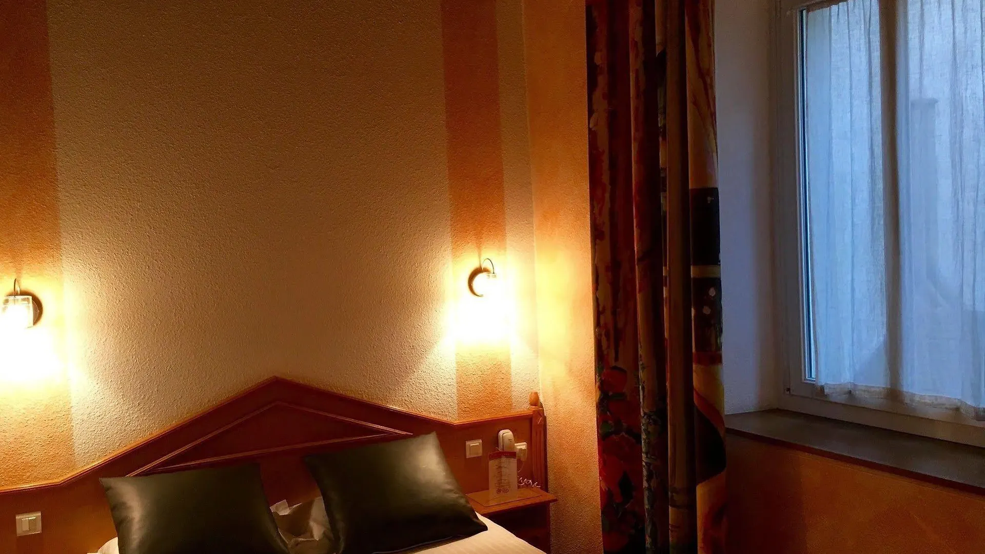 3H Paris Marais Hôtel